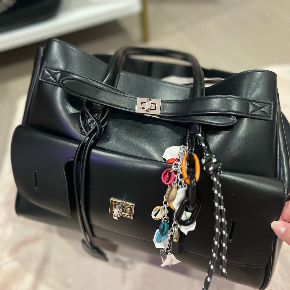 NO BRAND TOTE BAG BEAUTIFUL SOFT FAUX LEATHER 💖